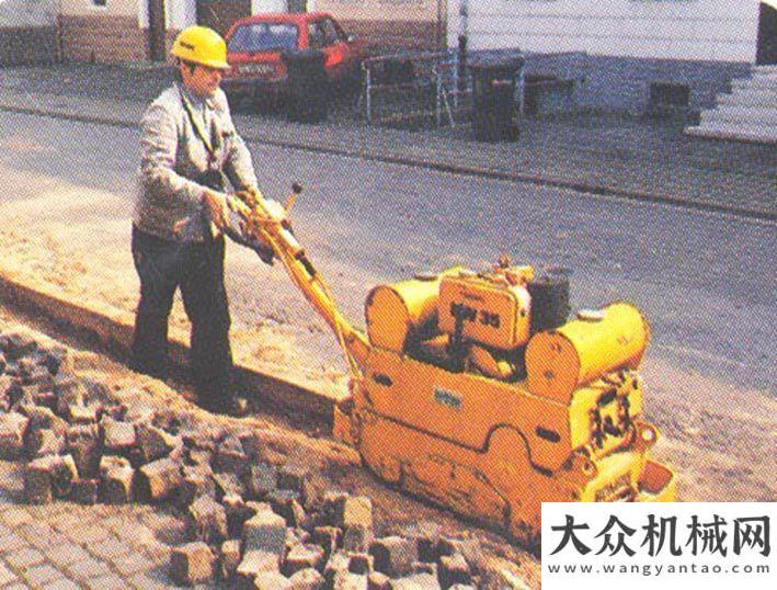 梁施工機械道路施工與養(yǎng)護機械分類（八）：經(jīng)常性養(yǎng)護機械（2）道路施