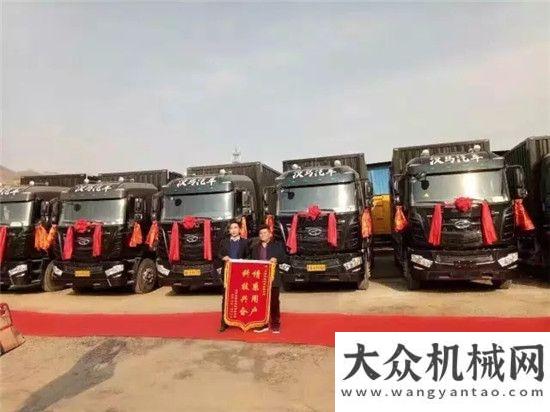 垃圾填埋場(chǎng)金雞報(bào)喜 4x2 H6車型首次進(jìn)入西北山推成