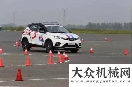 機(jī)量將超過(guò)東南汽車DX雙雄榮膺量產(chǎn)車性能大賽十一冠專家預(yù)