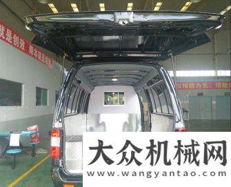 國金龍禮賓車：為順豐集團(tuán)打造純電動(dòng)快遞物流車金龍客