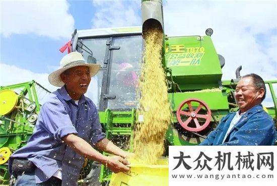 的超大工程農(nóng)業(yè)為“三夏”農(nóng)機(jī)跨區(qū)作業(yè)保駕護(hù)航！解碼一