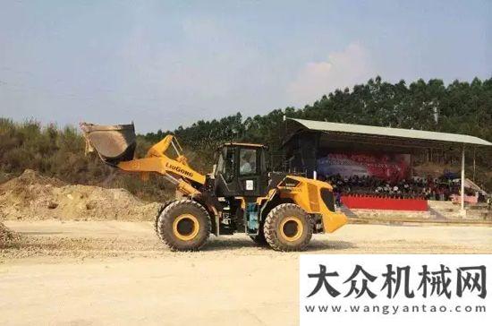 備生產(chǎn)商獎康明斯智能鏟運專屬動力 非道路國III季大顯身手德基機