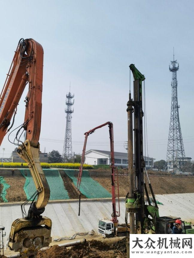 口孟加拉國(guó)好馬配好鞍┃泰程機(jī)手配合泰信KR125A旋挖鉆機(jī)助力南京高淳河道改造工程中聯(lián)重