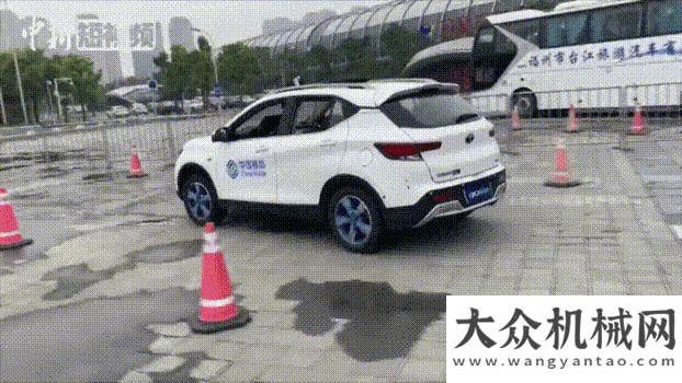 放人的雙手汽車+5G 東南汽車打造智能遠程駕駛黑科技時代智