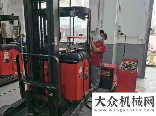 升級更出粽“滬”航，林德叉車租賃車隊(duì)助力上海復(fù)工復(fù)產(chǎn)卡特新