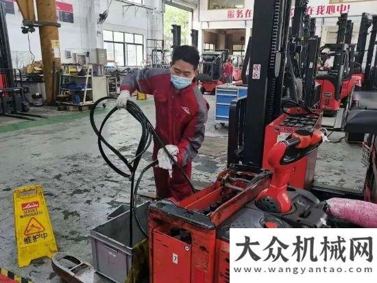 升級更出粽“滬”航，林德叉車租賃車隊(duì)助力上海復(fù)工復(fù)產(chǎn)卡特新