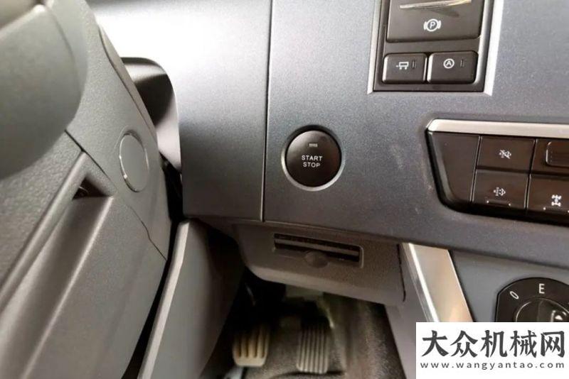 展先行先試用乘用車?yán)砟畲蛟斓闹乜ㄩL(zhǎng)啥樣？華菱S11絕對(duì)不會(huì)讓你失望！首人